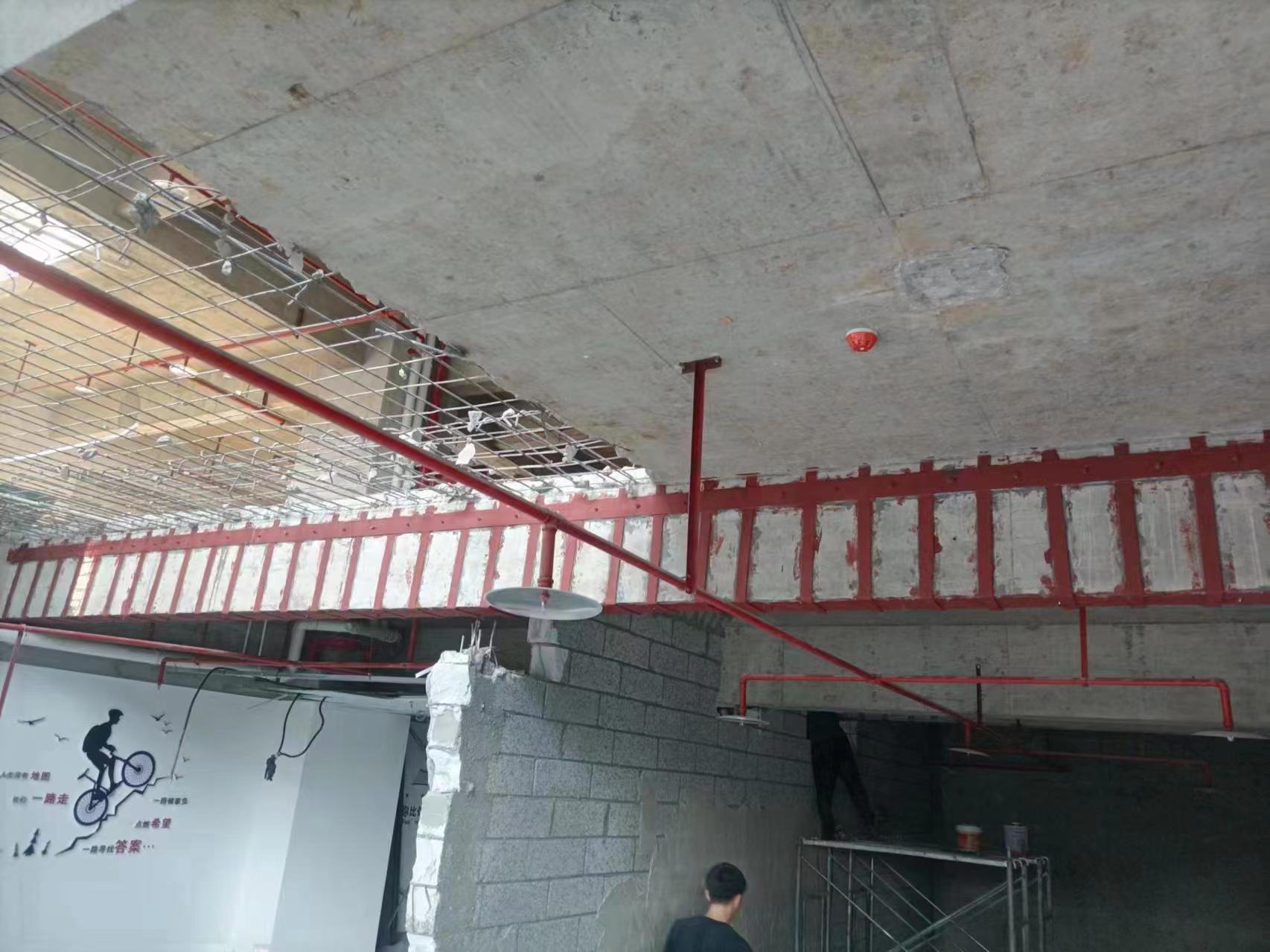 四川厂房新增设备楼板的承载力不足的加固方法